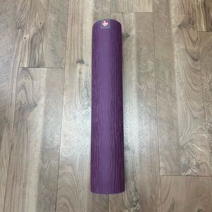 EKO® YOGA MAT 5MM in Açaí Midnight